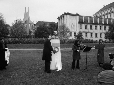 Faithful We Shall Remain, event documentation, Prague, 2002